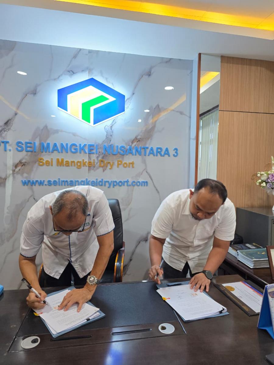 Pisah Sambut Plt Direktur PT Sei Mangkei Nusantara Tiga Digelar Khidmat